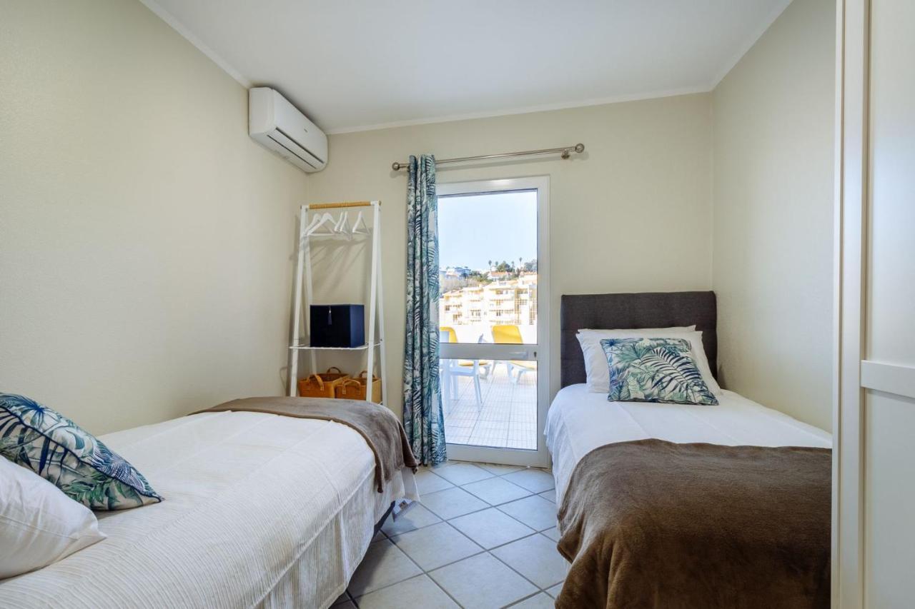 Top Renoviertes Apartment Mit Grosser Terrasse Albufeira Exterior foto